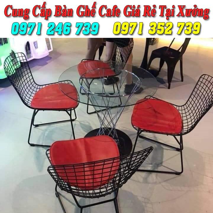 Bàn ghế sắt cafe sân vườn đẹp