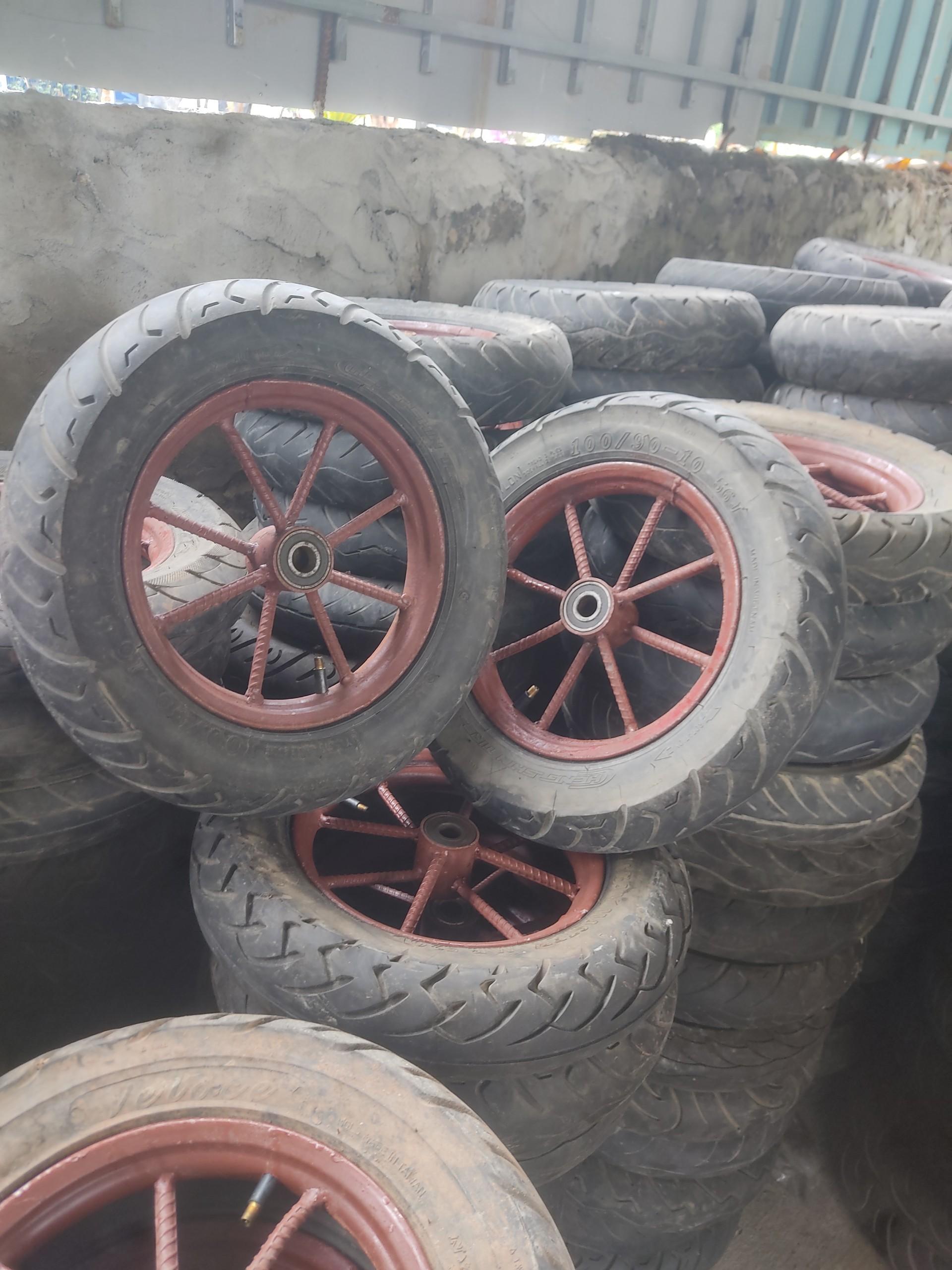 Bộ Bánh Xe Rùa Xăm Mới 8 nan 6203 Hoặc 6204 BanhXeCaoSu