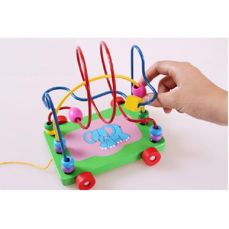 Đồ chơi xe kéo luồn hạt cho bé học mà chơi