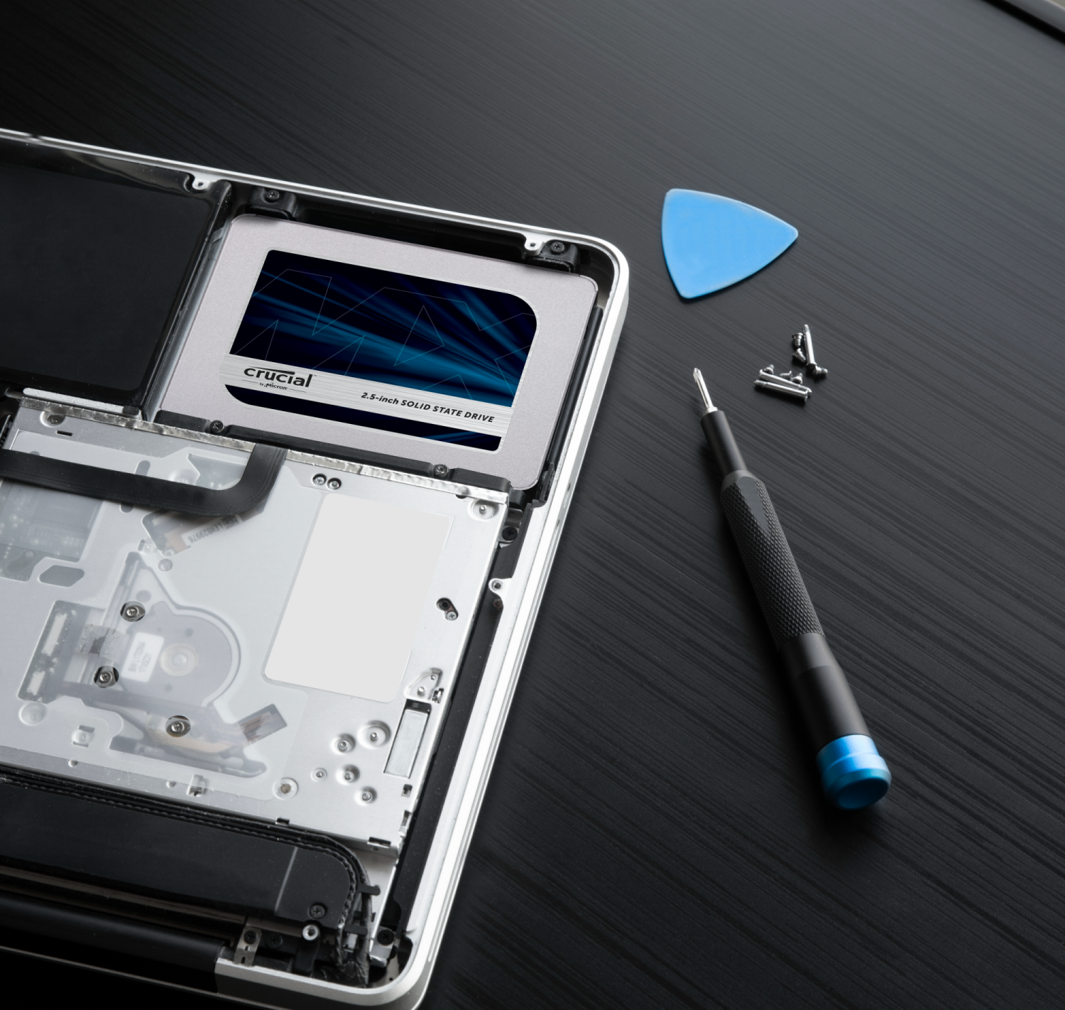 SSD Crucial MX500 3D NAND 2.5-Inch SATA III 4TB CT4000MX500SSD1 - Hàng chính hãng