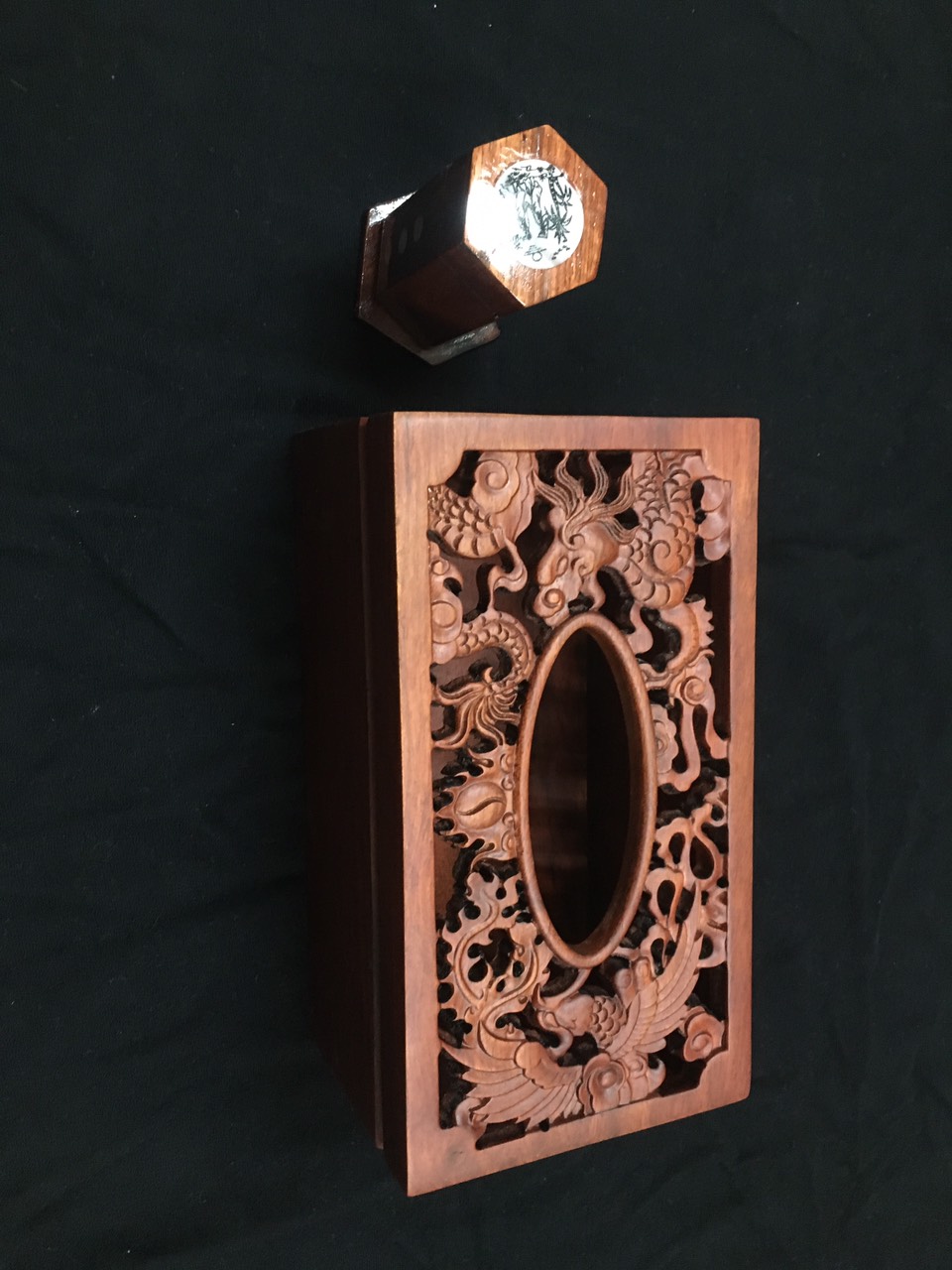 Hộp đựng giấy gỗ hương chạm khắc Long Phụng tặng ống tăm khảm chai -Sản phẩm làm kỹ - Hộp Giấy , Hộp đựng khăn giấy , Hộp Trạm Khắc - Khăn giấy hình chữ nhật cao cấp Việt Nam , Xuất Nhật