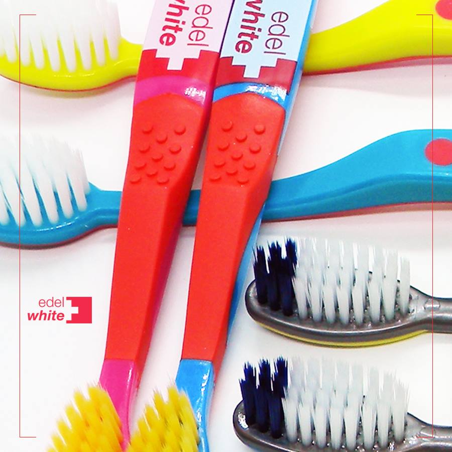 Bàn chải trẻ em 0-6 tuổi siêu mềm Edelwhite KIDS FLOSSERBRUSH dòng cao cấp