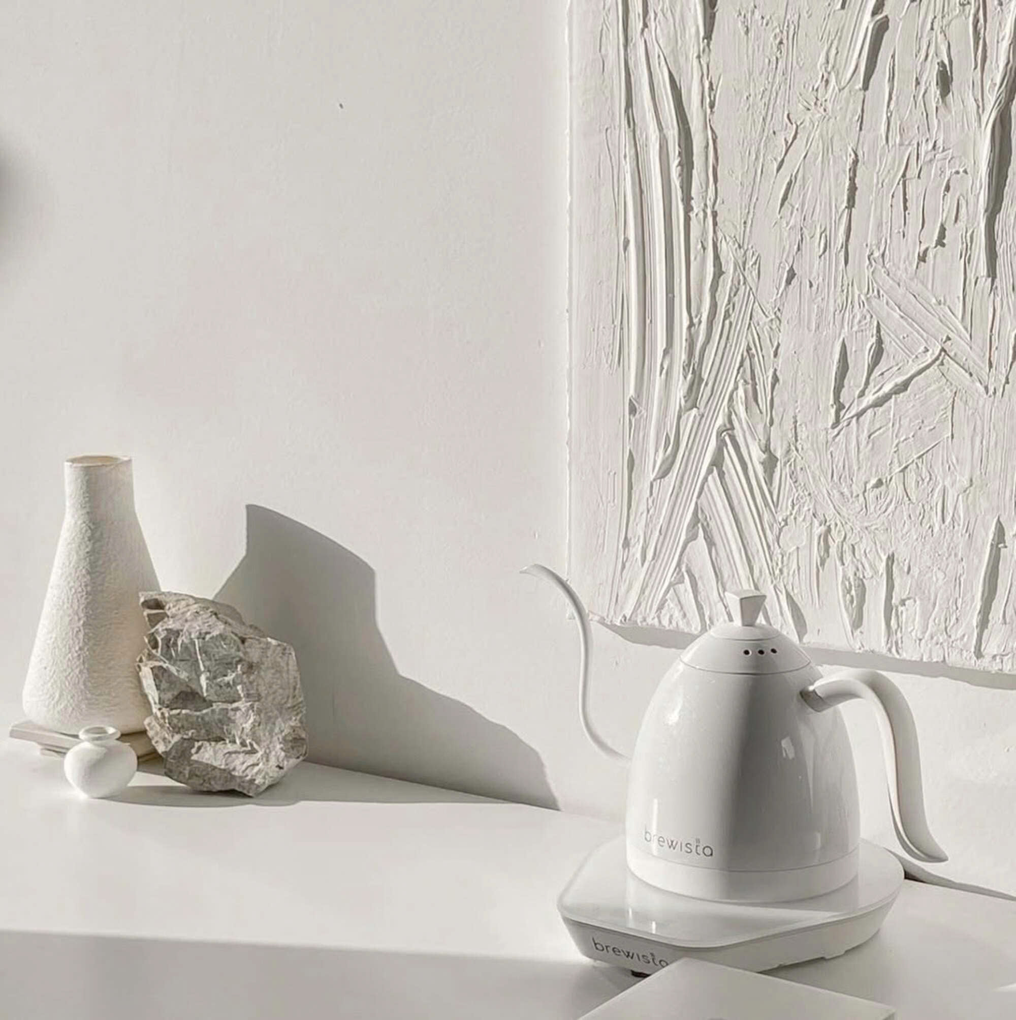 Hàng chính hãng ấm đun rót cà phê Brewista Artisan 600ml Gen 3 Pro 1500w Pure