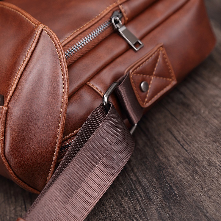 Túi Đeo Chéo Nam Da Bò BT07 Có Ngăn To Và 2 Ngăn Vừa Đựng Được Cả Thế Giới