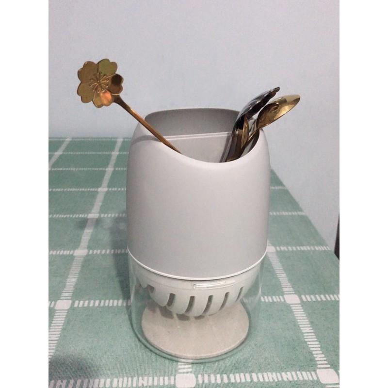 Ống Đựng Đũa Bắc Âu Đặt Bàn Nhựa PP Cao Cấp | Có Khay Hứng Nước | Jianxia