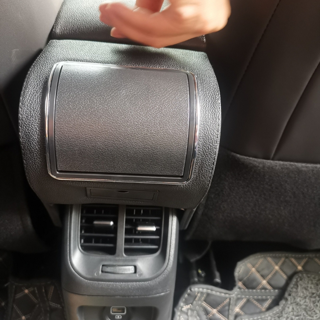 Hộp tỳ tay Hyundai I10 2022 - 2023 , bệ tỳ tay I10 kibbet cao cấp xe bản quạt gió