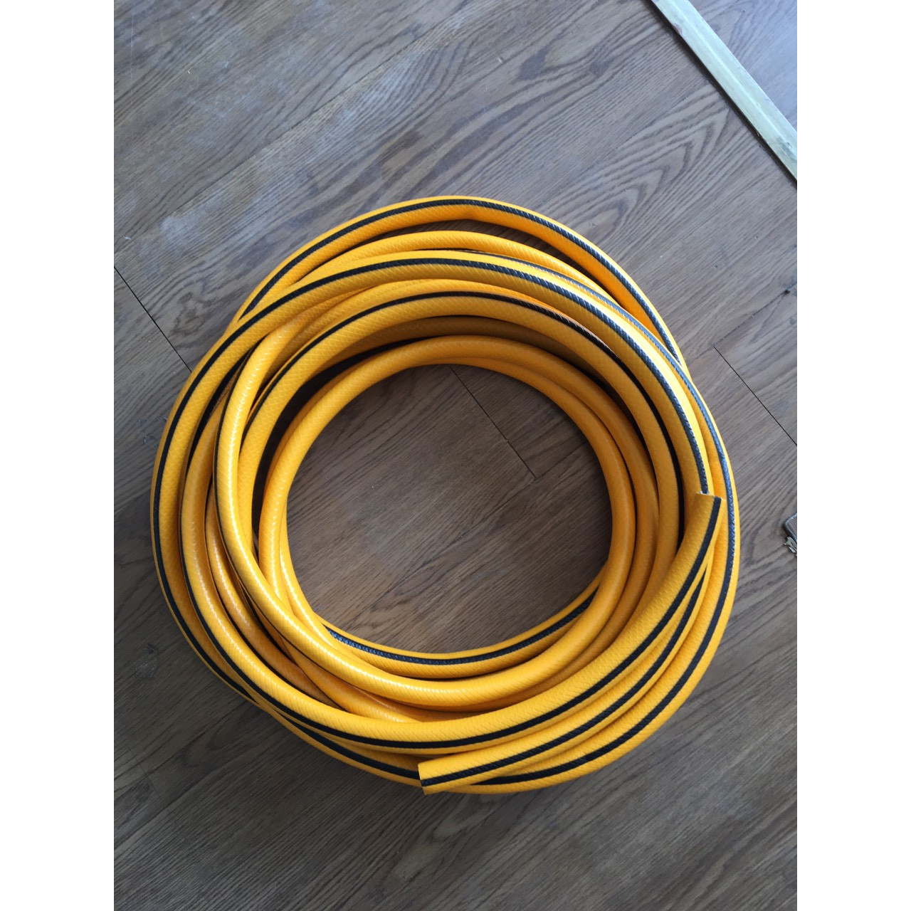 Dây xịt rửa 5 mét PVC Ingco HPH20015M
