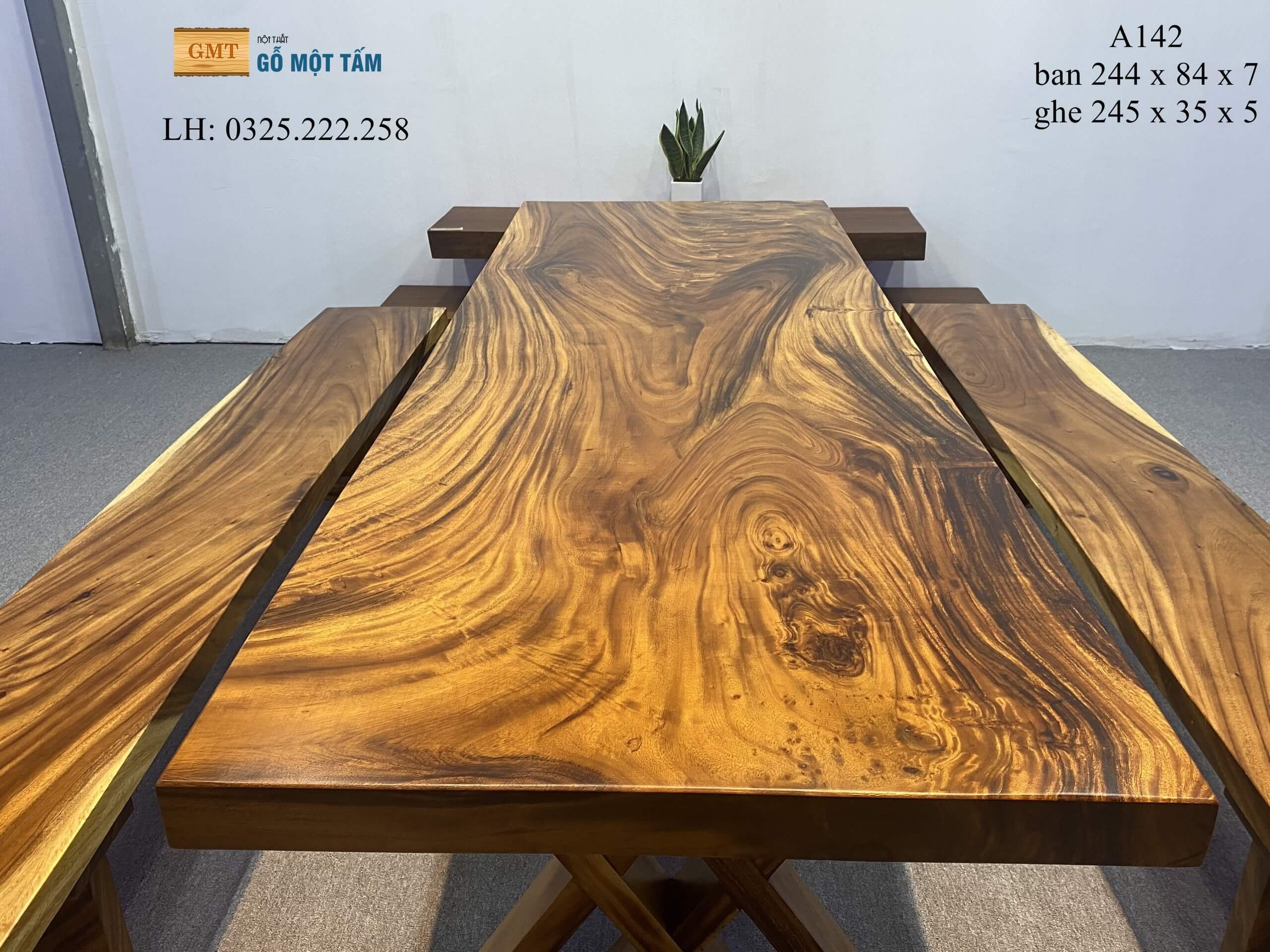 Bàn Cafe Gỗ Me Tây, Bàn Làm Việc Gỗ Me Tây, Bàn Gỗ Me Tây Nguyên Tấm Dài 2,44m Rộng 84cm Dày 7cm