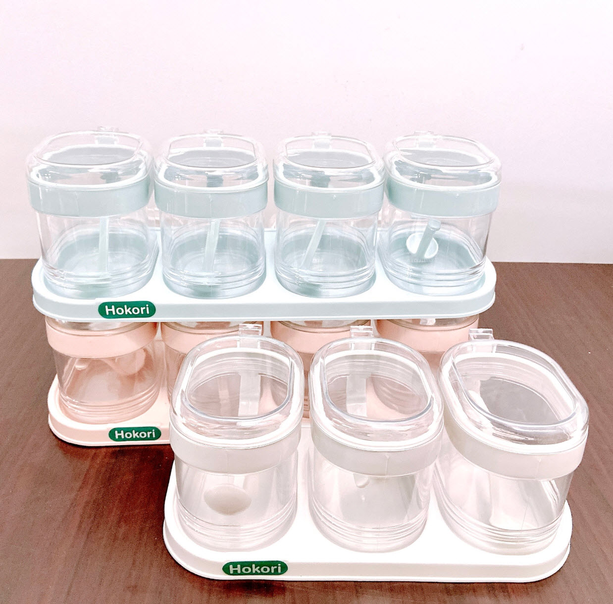 Set hũ đựng gia vị HOKORI nhựa trắng trong suốt kèm muỗng