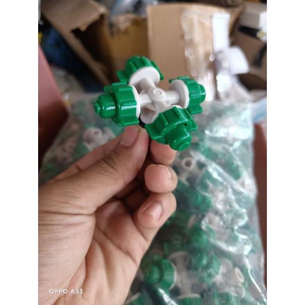 Đầu béc 4 hướng