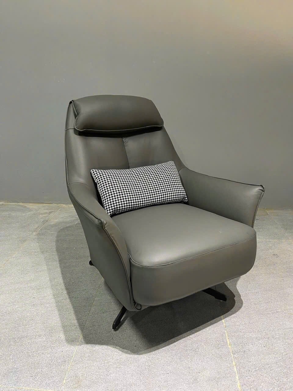 Ghế thư giãn thoải mái Junosofa Galvin 93cm x 82cm x 40cm