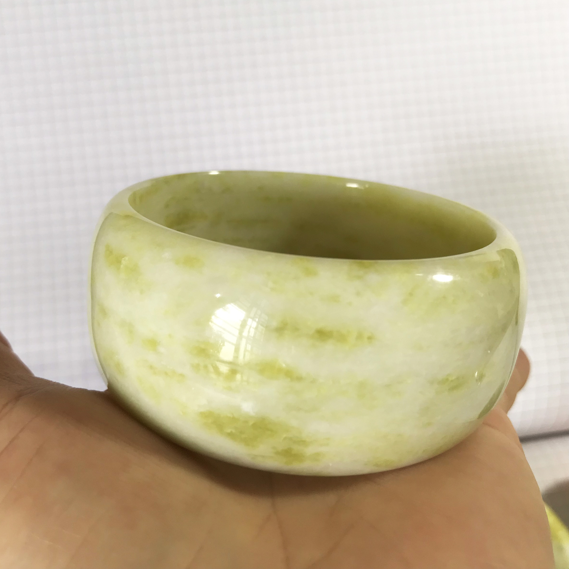 Vòng tay serpentine bản hẹ nhiều size từ 5.0 cm đến 6.5cm) cho nam và nữ màu vàng cho mệnh Thủy và Kim