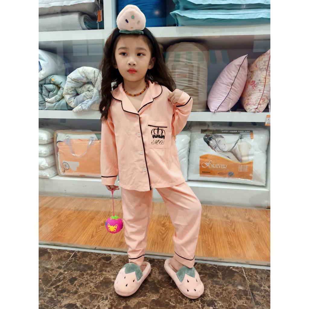 pijama phi lụa mờ dài tay in vương miện cho bé từ 14 đến 40kg 0205