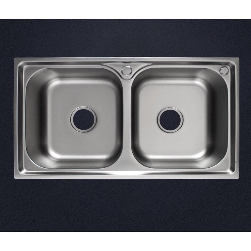 Chậu rửa chén 2 hộc inox tặng kèm bộ xả chậu thông minh