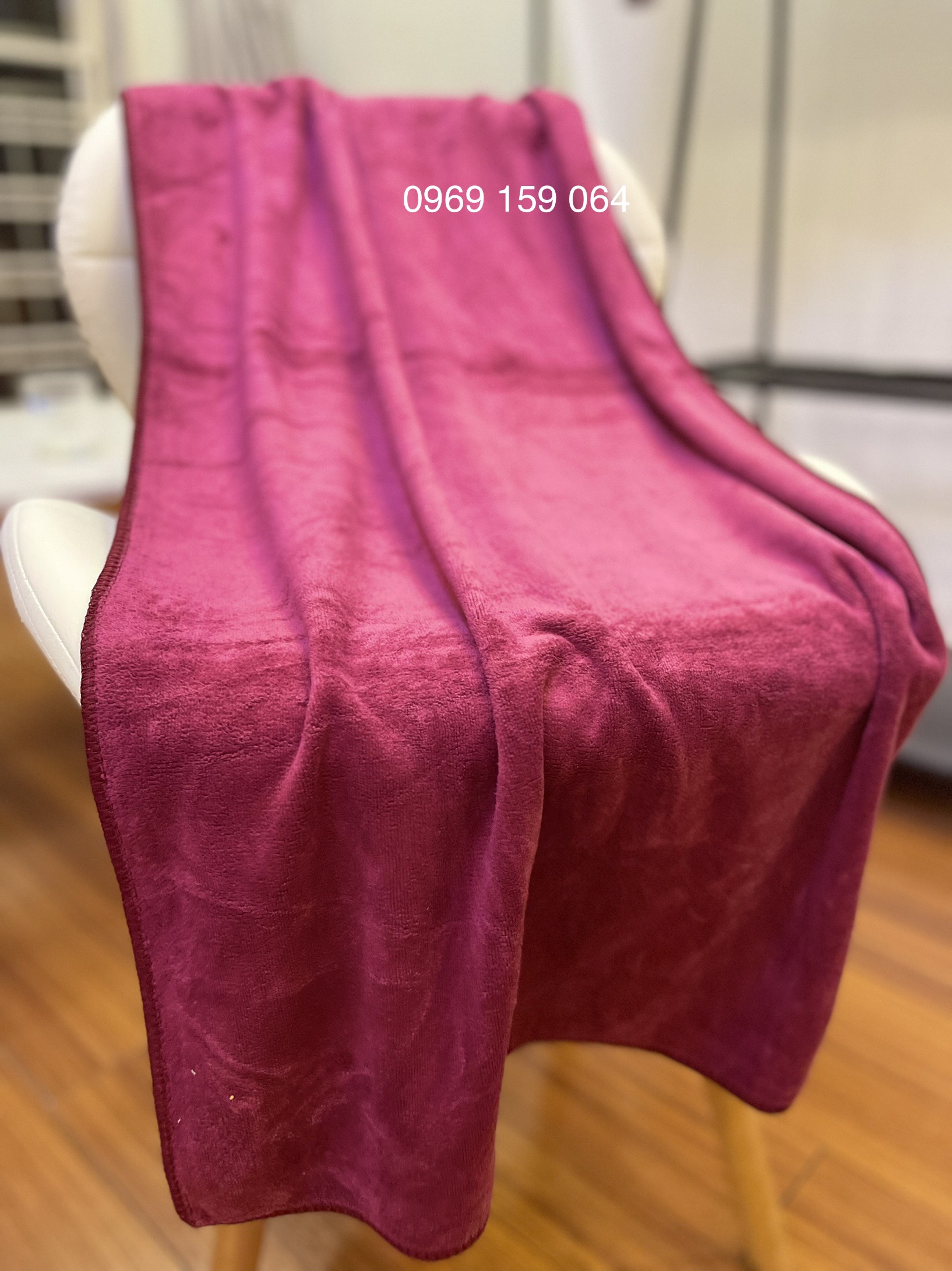 Khăn mặt kích thước 30 * 50 microfiber