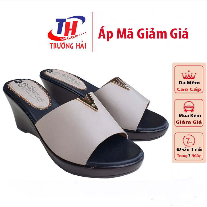 Dép nữ đế xuồng 7cm quai ngang  Trường Hải màu kem da mềm mại DN279