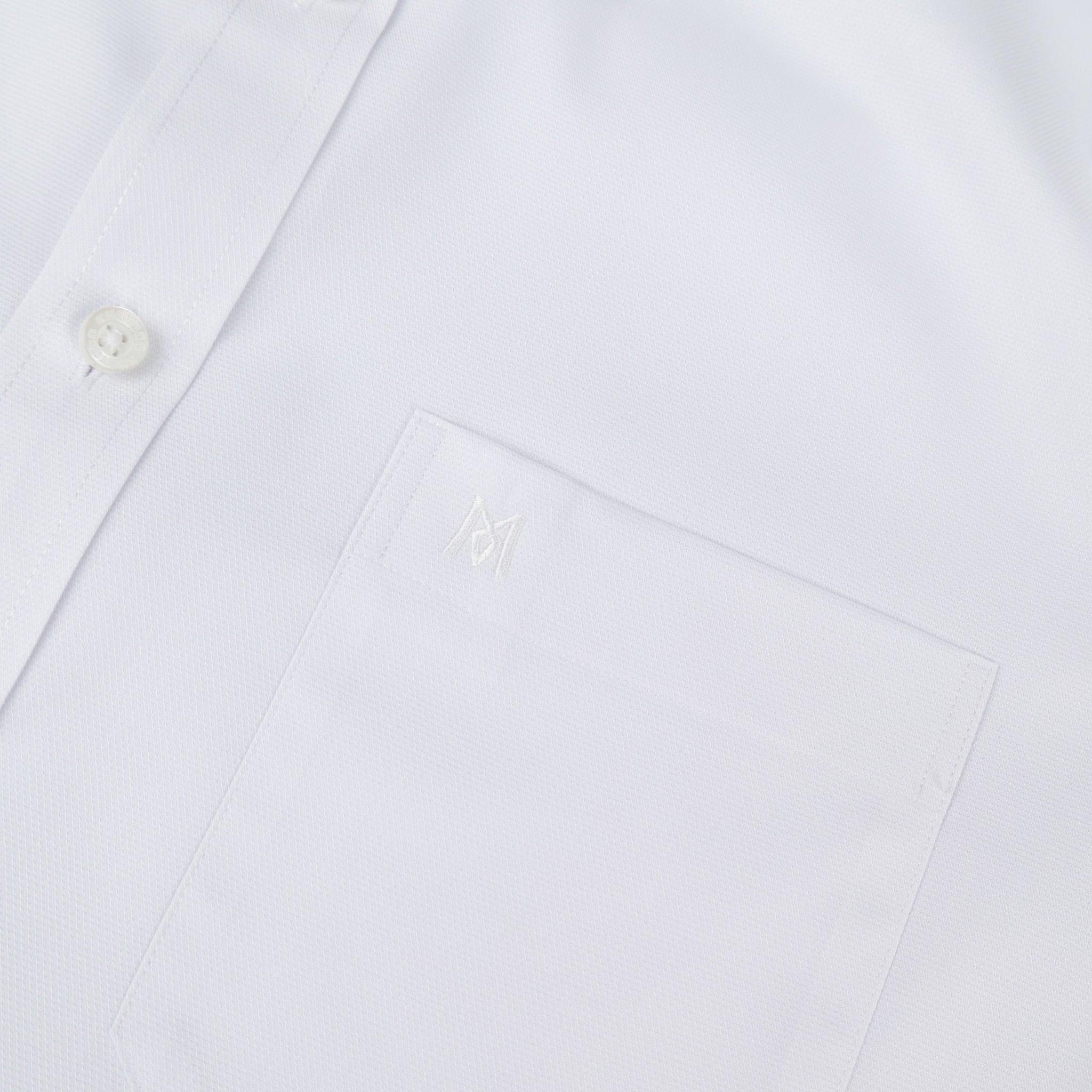 Áo sơ mi nam KHATOCO Tailor Fit ngắn tay A1MN438T2-CNTR008-2708-N