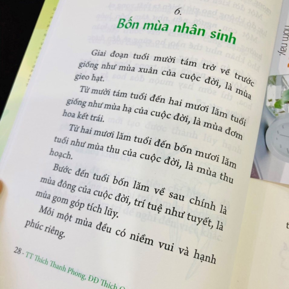 An Lạc Giữa Dòng Đời