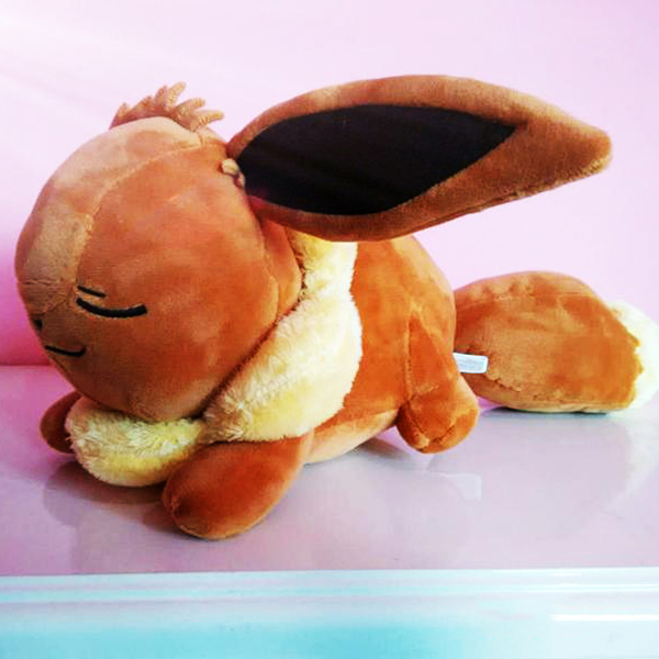 Gấu Bông Pokemon Eevee Nằm (40 Cm) Gb72 (Nâu Cam)