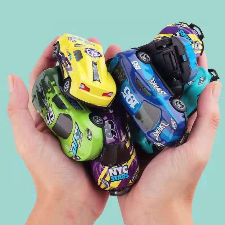 Xe ô tô đồ chơi trẻ em siêu xe nhảy 360 độ chạy đà mini xô đẩy va chạm và phục hồi (1417XMN)