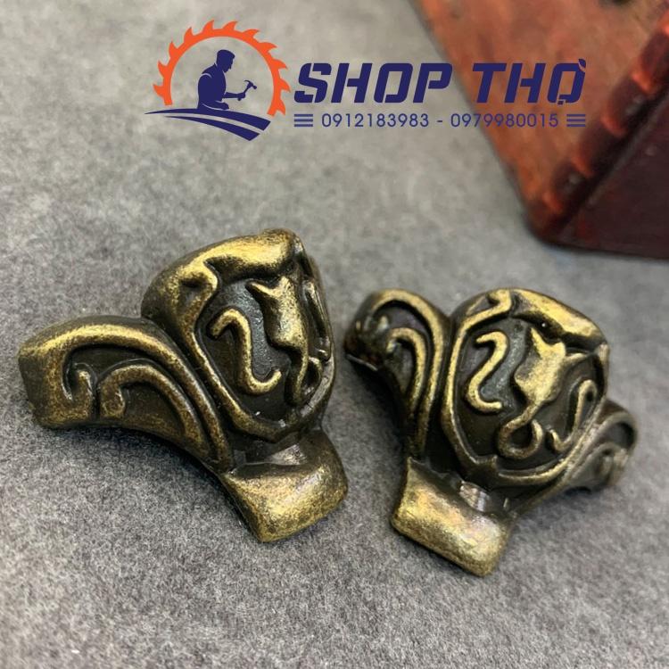 Chân hộp giả cổ Tường Vân