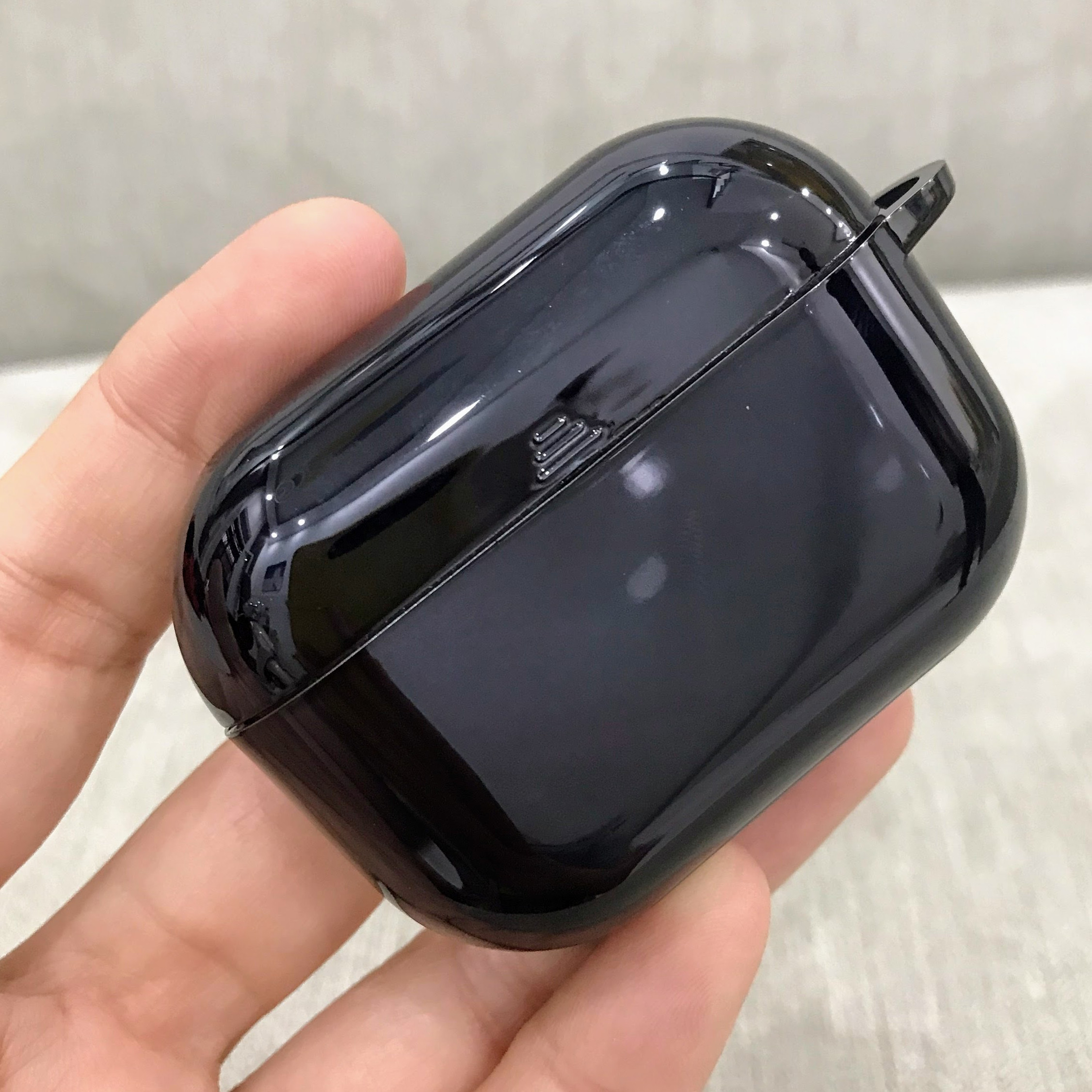 Case Airpods Pro Cao Cấp - Ốp Bảo Vệ Dành Cho Airpods Pro - Nhựa Silicon Mạ Crom Bóng Kèm Dây Đeo - Màu Đen