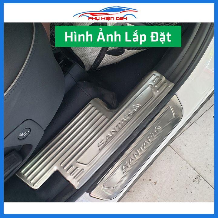 Bộ ốp bậc cửa trong ngoài nẹp bước chân Santafe 2019-2020-2021-2022 Inox chống trầy trang trí xe