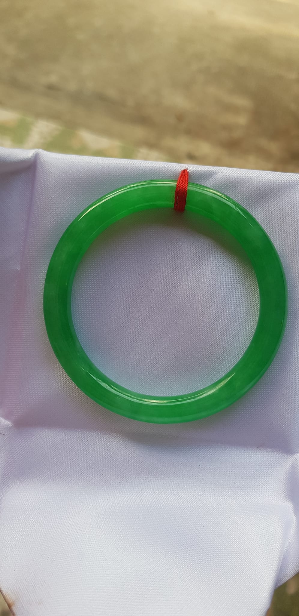 Vòng tay nữ đá cẩm thạch Đậu Đẹp I 50mm x cọng 7mm Vòng màu xanh lá tươi bóng đẹp hợp mệnh Mộc mệnh Hỏa mệnh thủy Nữ 50kg - 54kg đeo ạ