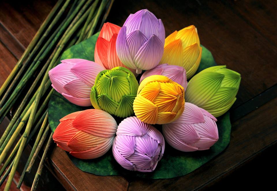 Hoa sen giấy - hoa giả trang trí - làm bằng tay thủ công