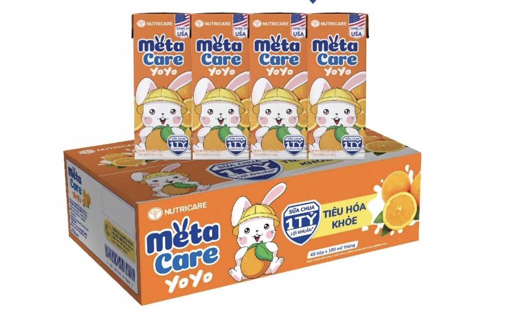 Thùng sữa chua uống Metacare Yoyo hương cam 180ml