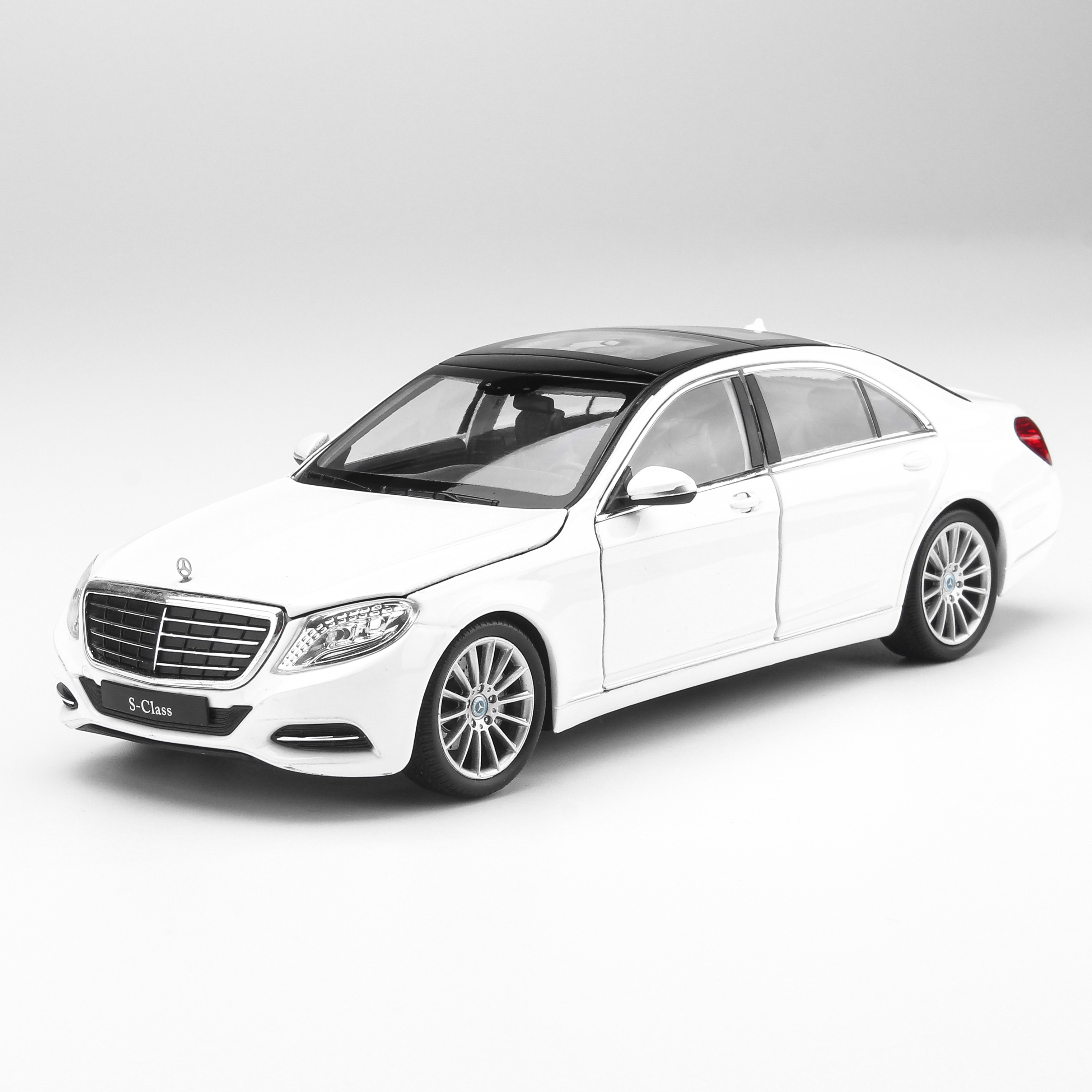 Mô hình xe Mercedes-Benz S500 1:24 Welly - 24051W