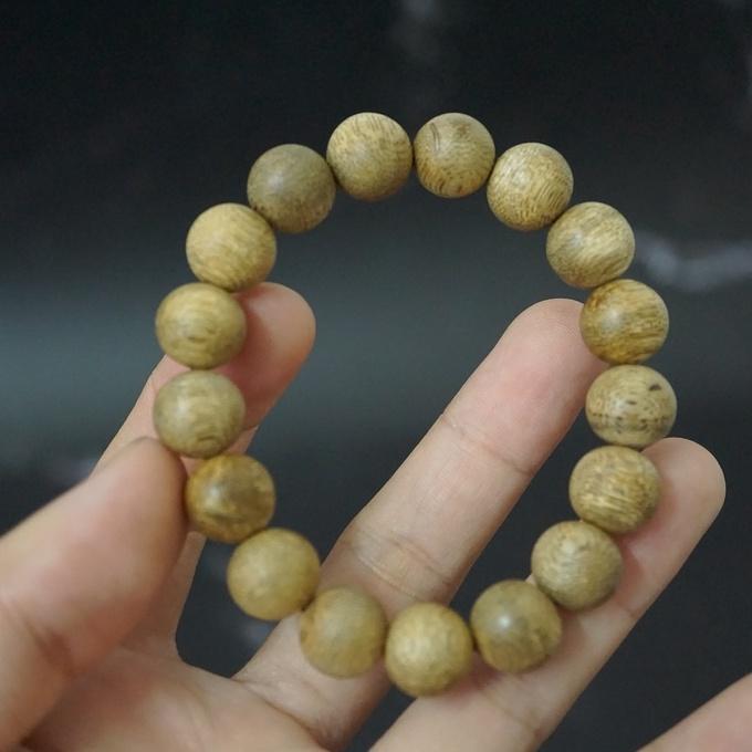 Vòng gỗ Trầm Hương tự nhiên - Trầm Tốc hạt tròn 12 ly siêu sang - cho tay cỡ Trung