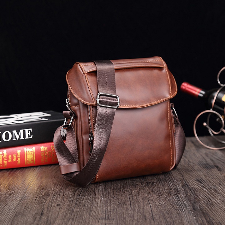 Túi Đeo Chéo Nam Da Bò BT07 Có Ngăn To Và 2 Ngăn Vừa Đựng Được Cả Thế Giới