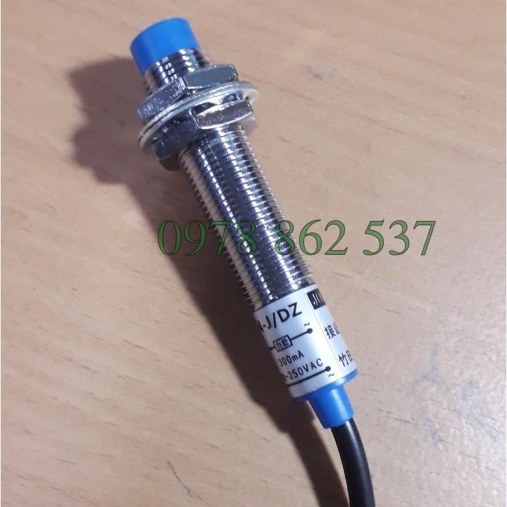 Cảm biến tiện cận phi 12 loại 2 dây -220v-NC-NPN(thường đóng)- LJ12A3-4-J-DZ