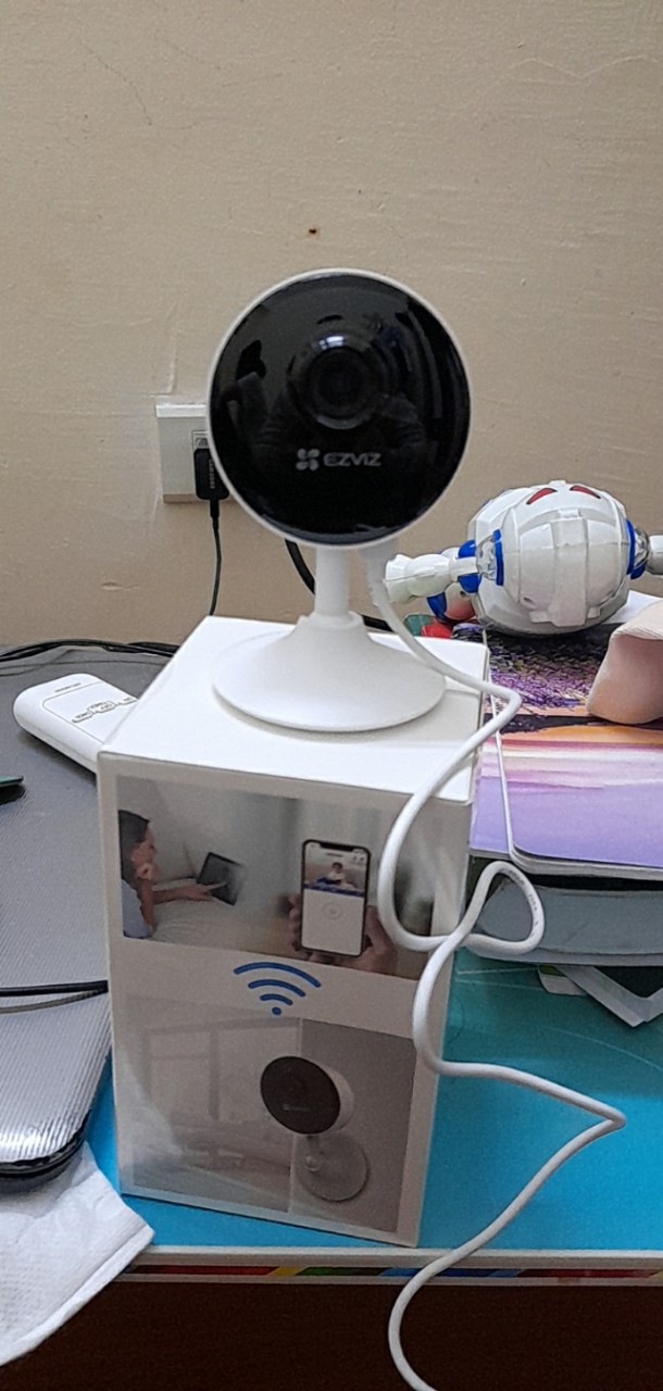 Camera Wifi Ezviz C1C-B đàm thoại 02 chiều, phát hiện chuyển động , hồng ngoại thông minh, Hình ảnh full HD - Hàng Chính Hãng