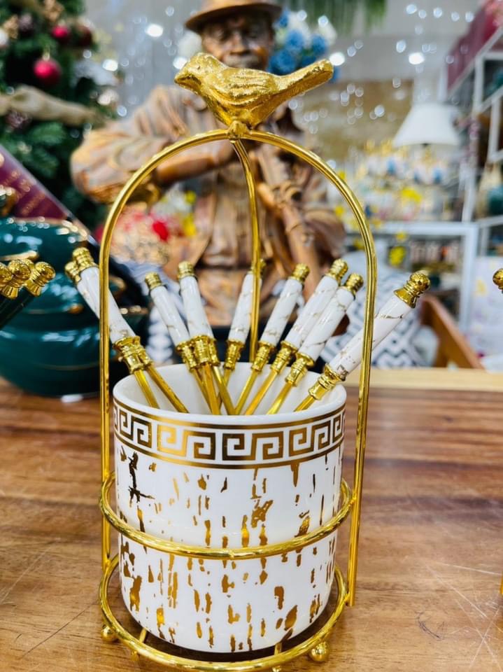 GIỎ ĐỰNG THÌA DĨA SỨ KHUNG KIM LOẠI MẠ VÀNG CAO CẤP SANG TRỌNG - VD64