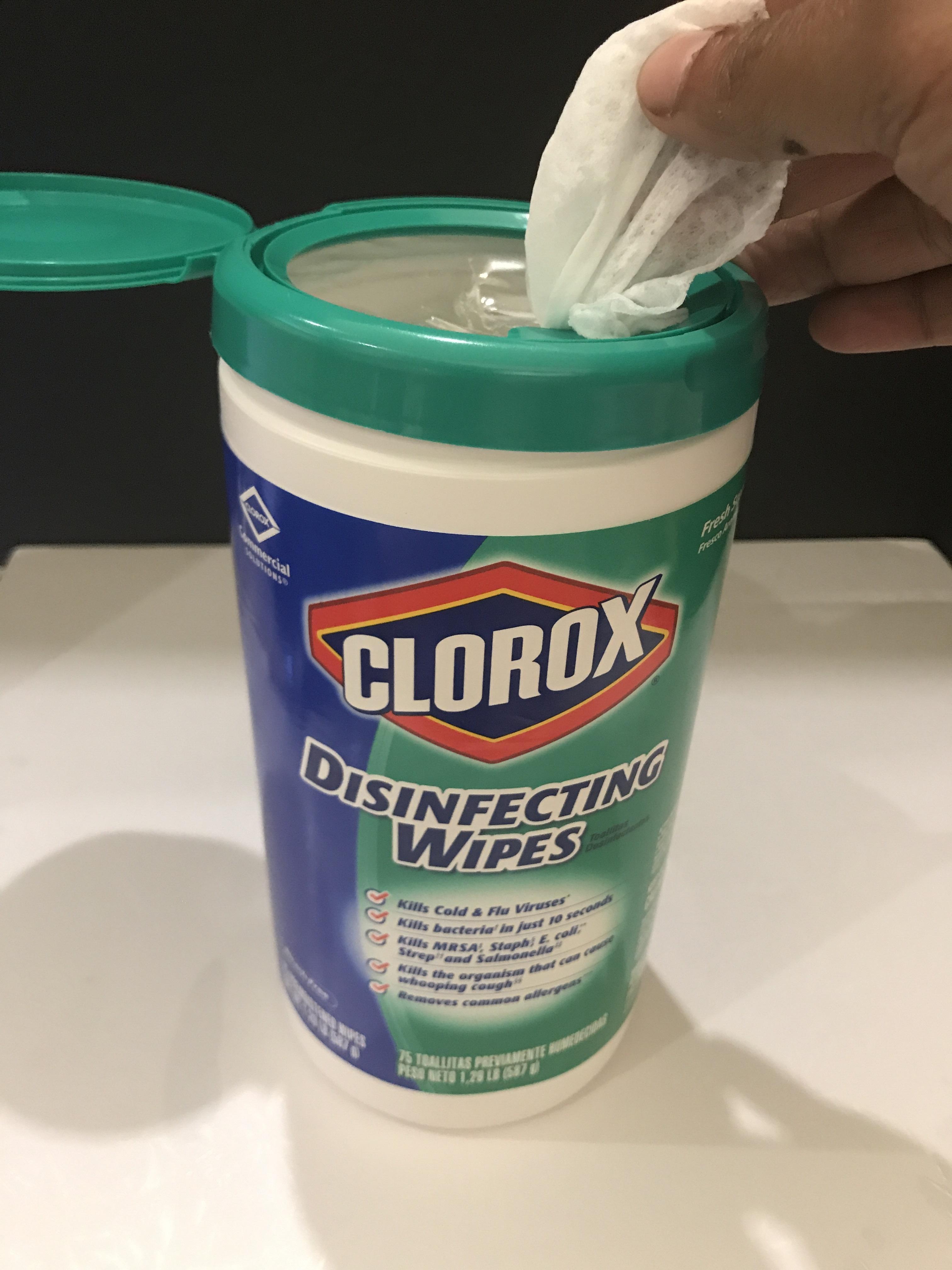 Khăn Lau Diệt Khuẩn Clorox Fresh Scent (Diệt 99.9% Virus và Vi khuẩn gây bệnh) - Nhập khẩu Mỹ 35 Miếng