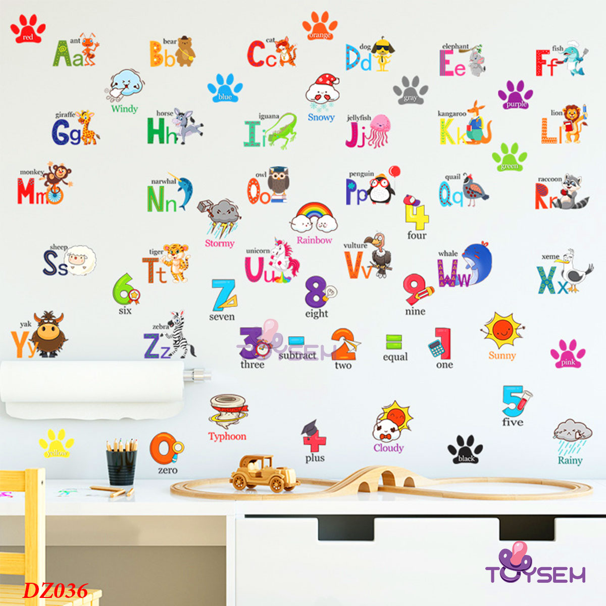 Decal dán tường 26 chữ cái và số 30x24cm họa tiết các con vật hoạt hình dễ thương