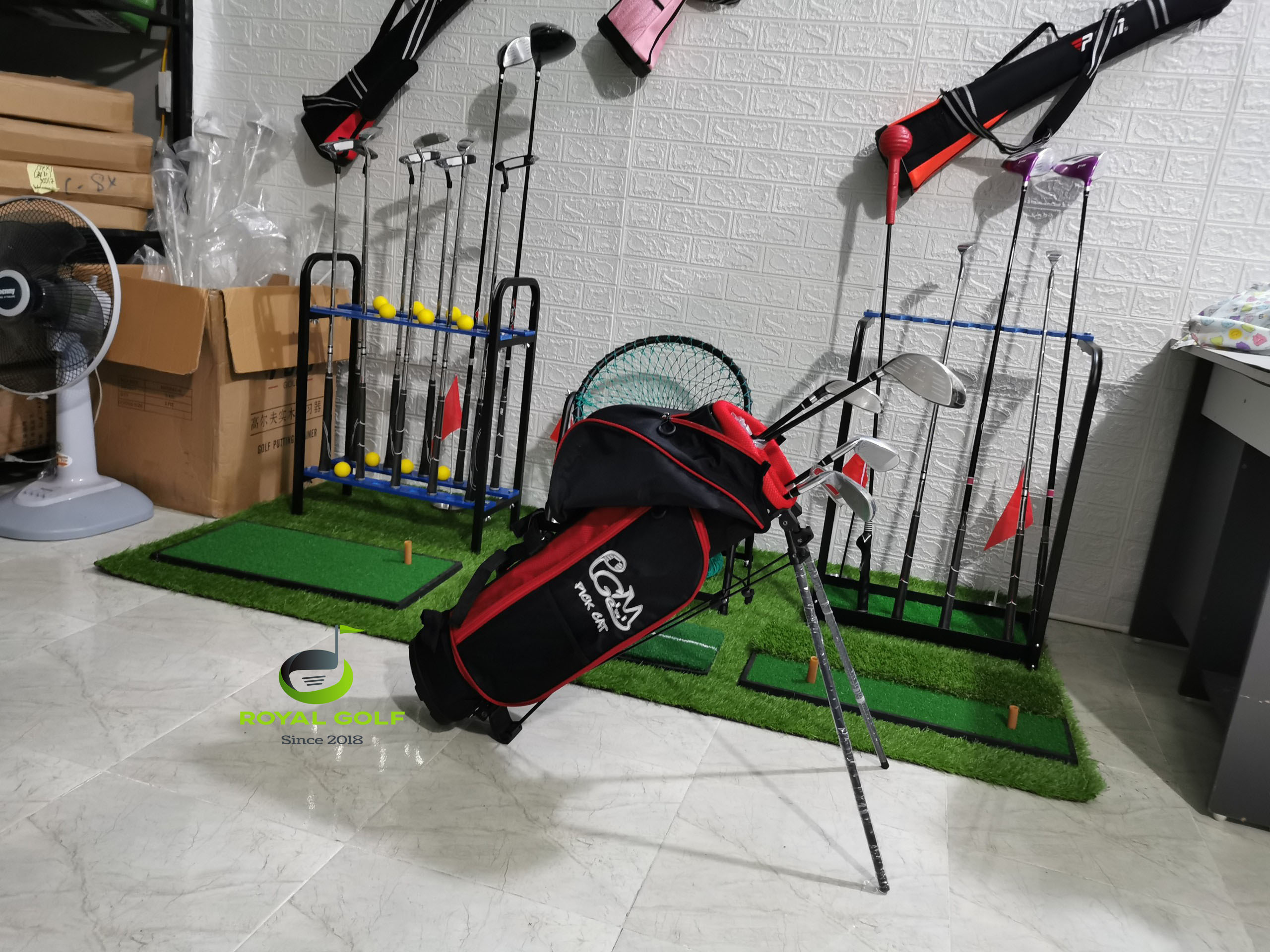 BỘ GẬY TRẺ EM PICK CAT 9-12 TUỔI