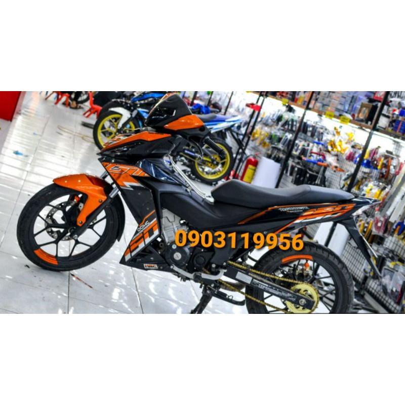 Tem rời winner v1 đen phối cam, tặng kèm set logo, tem 3 lớp không bay màu