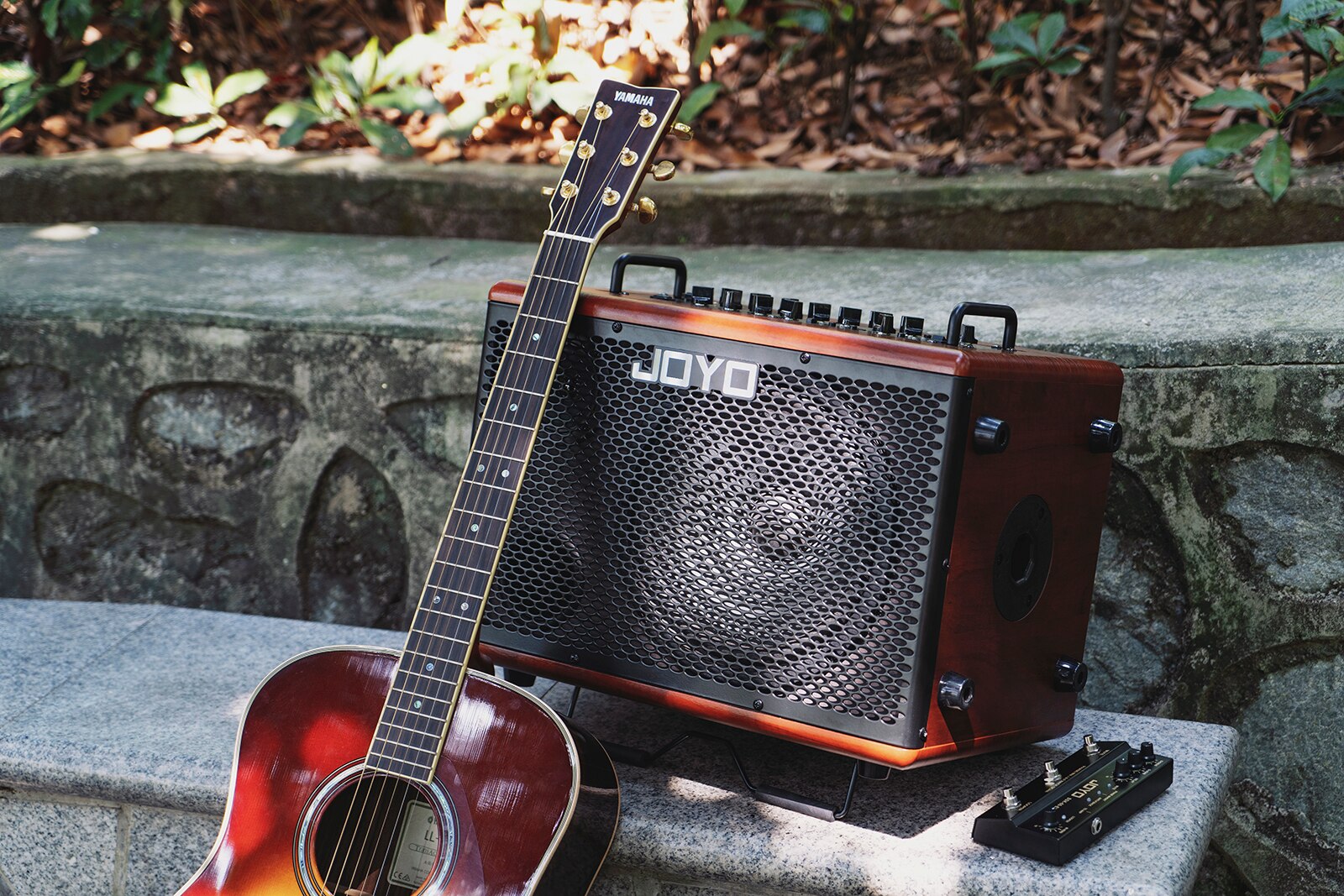 Amplifier dùng cho đàn guitar acoustic Joyo Acoustic Guitar Amplifier BSK 60 W - Hàng Chính hãng