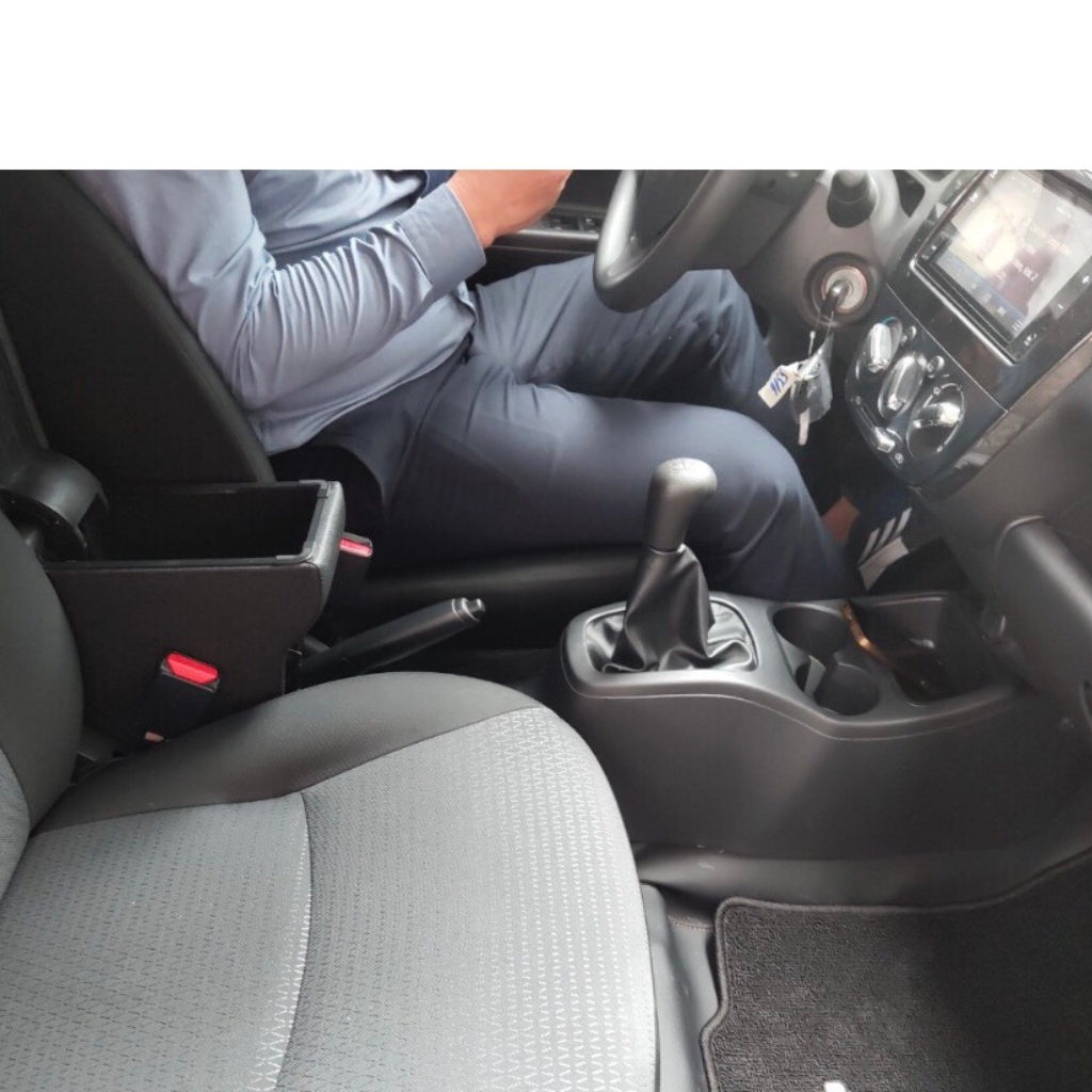 Bệ tỳ tay Mirage , hộp tỳ tay Mirage, tỳ tay xe Mirage Kibbet cao cấp