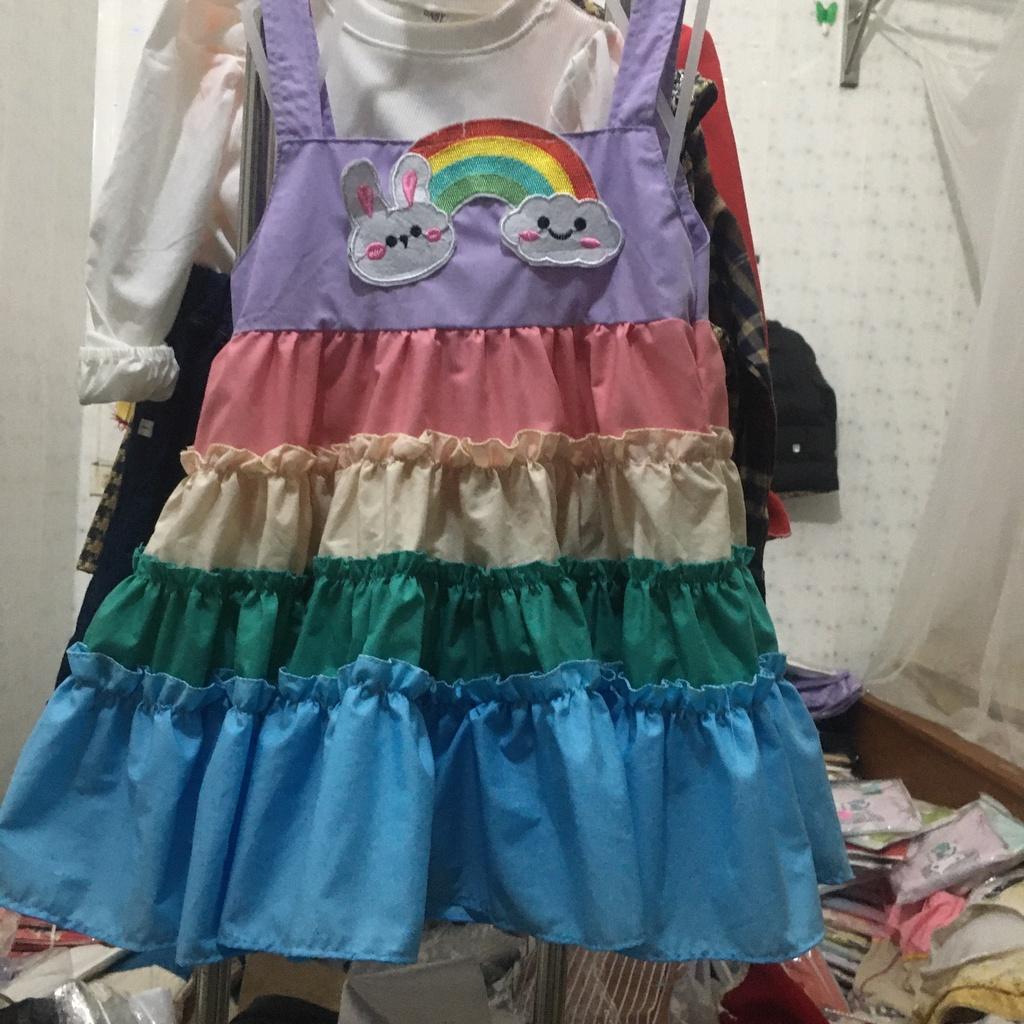 Váy hai dây bảy sắc cho bé gái từ 15-25kg