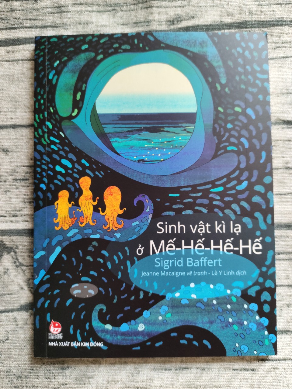 Sinh Vật Kì Lạ Ở Mế-Hế-Hế-Hế