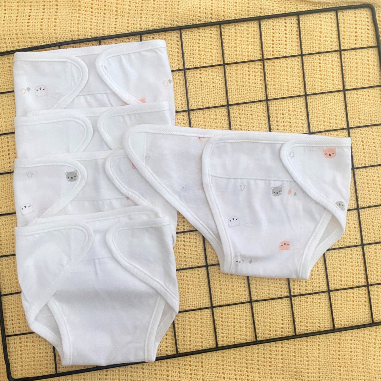Set 5 tã vải sơ sinh cotton TOMTOM BABY | Size 1,2,3 cho bé sơ sinh - 9kg | Miếng dán bo viền, chất vải mềm mịn