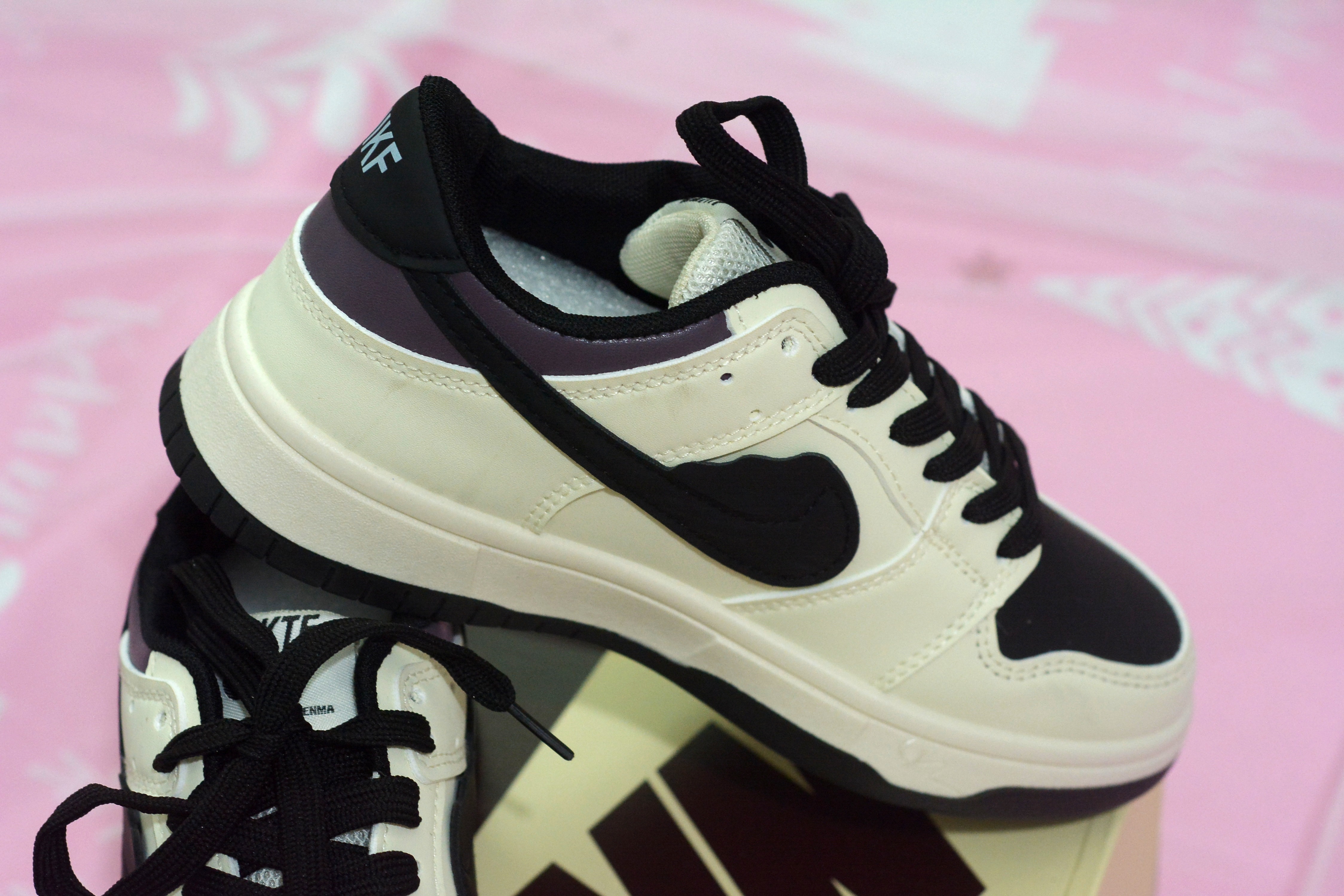 Sale Off 36% - Giày Sneaker cho nam - nữ