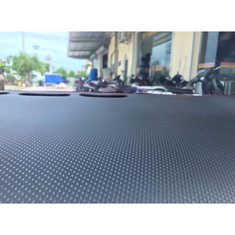 Thảm taplo da carbon xe Wigo 2018-2023