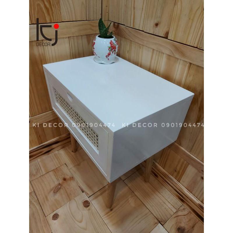 - TỦ ĐẦU GIƯỜNG MÂY ĐAN MẮT CÁO KI DECOR