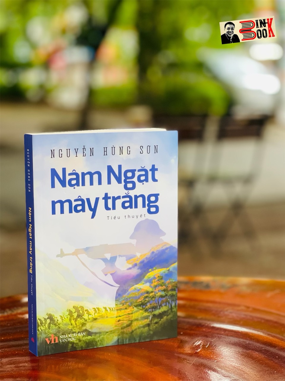 NẬM NGẶT MÂY TRẮNG – Nguyễn Hùng Sơn – NXB Văn Học