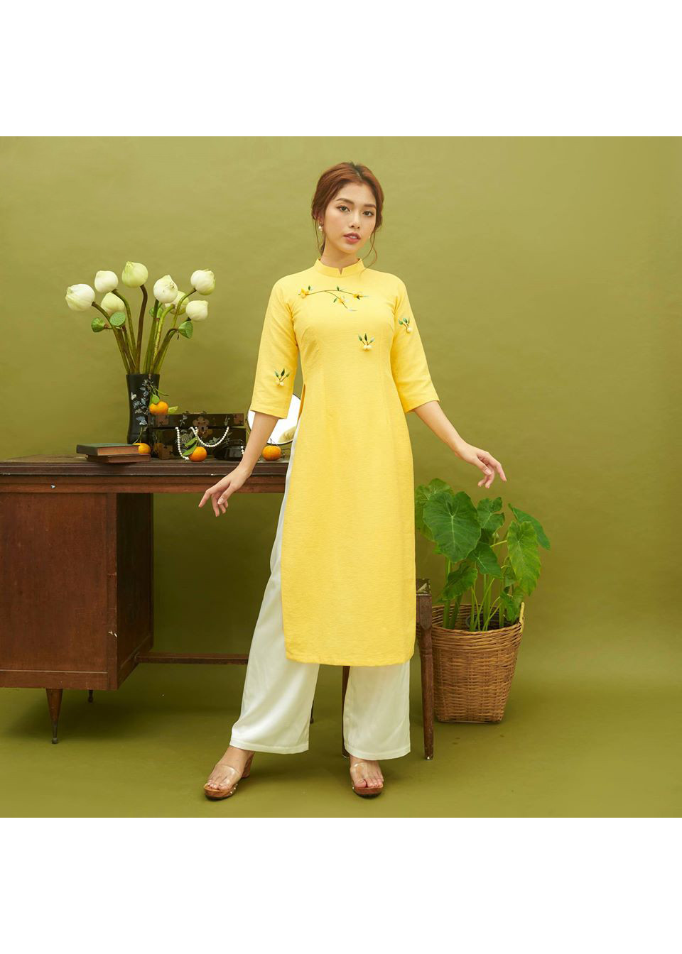 Áo dài đũi thêu